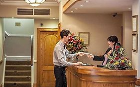 Gullane'S Hotel